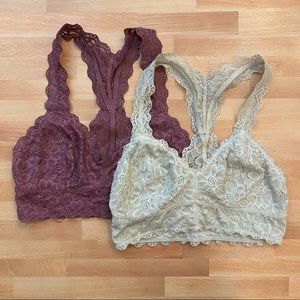 2 lacy bralettes